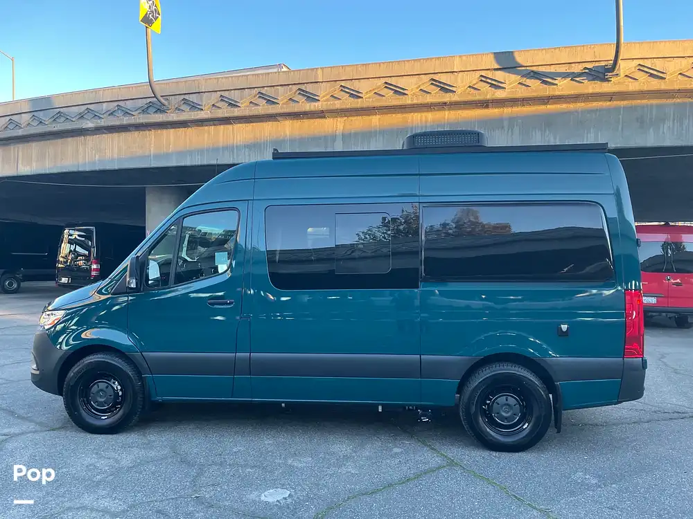 2021 Sprinter 144 2500