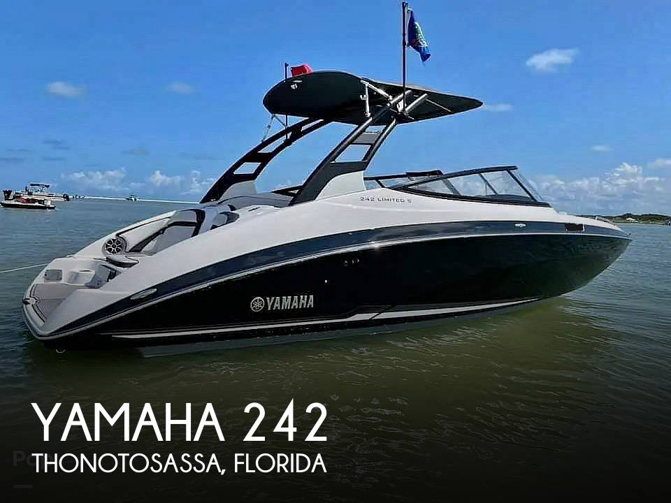 2019 Yamaha 242 Limited S