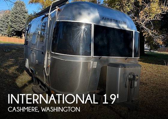 2012 Airstream International Serenity 19