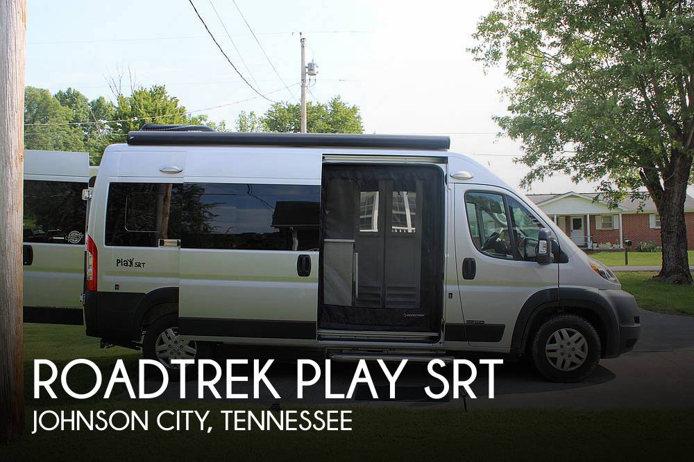 2023 Roadtrek Play SRT