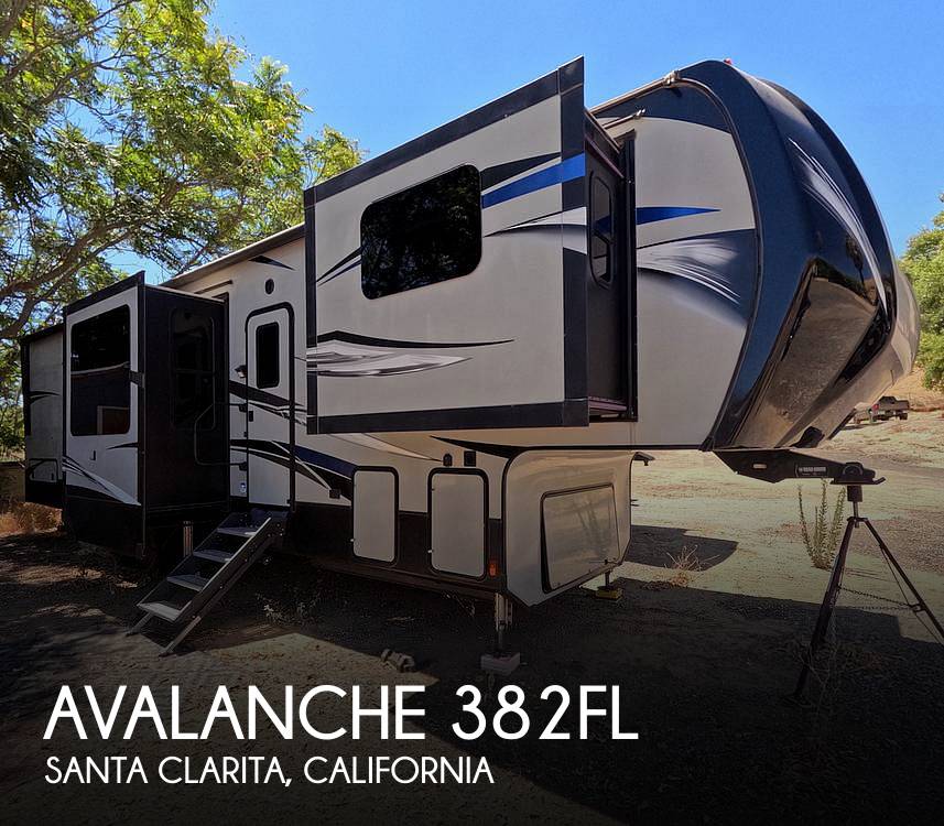 2020 Keystone Avalanche 382FL