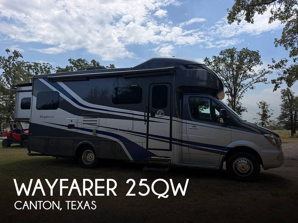 2019 Tiffin Wayfarer 25QW