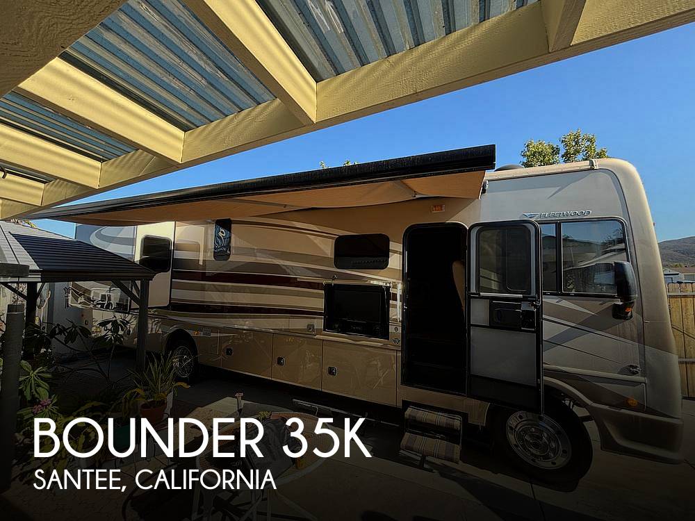 2017 Fleetwood Bounder 35K