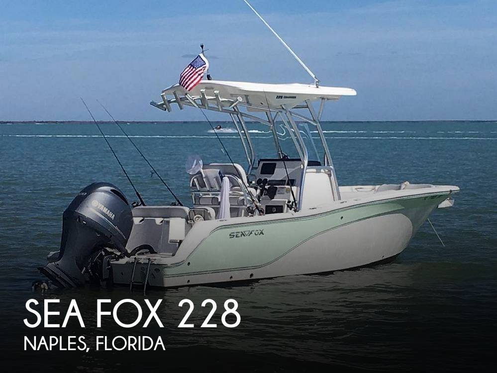 2019 Sea Fox 228 Commander