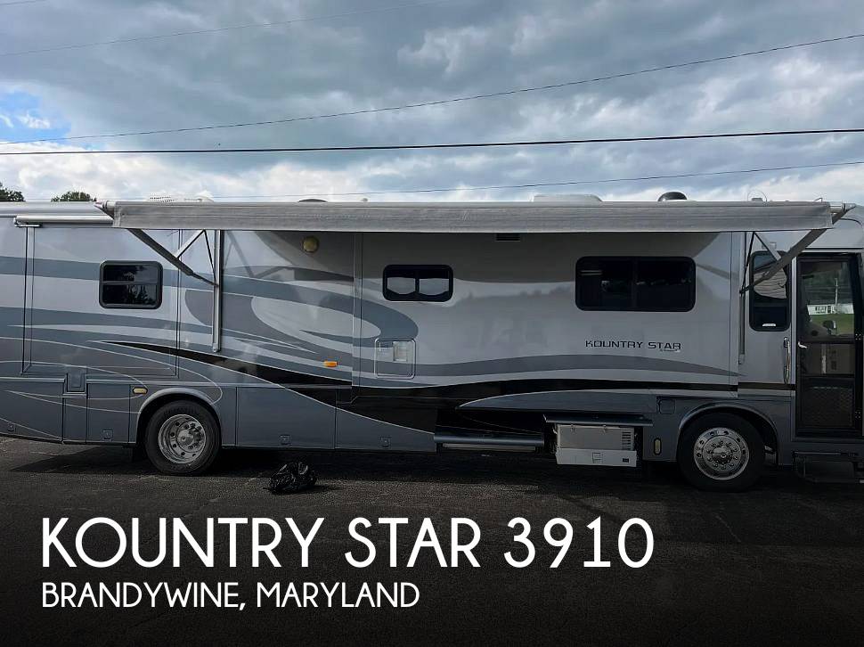 2005 Newmar Kountry Star 3910