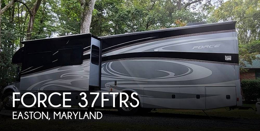2015 Dynamax Force 37FTRS