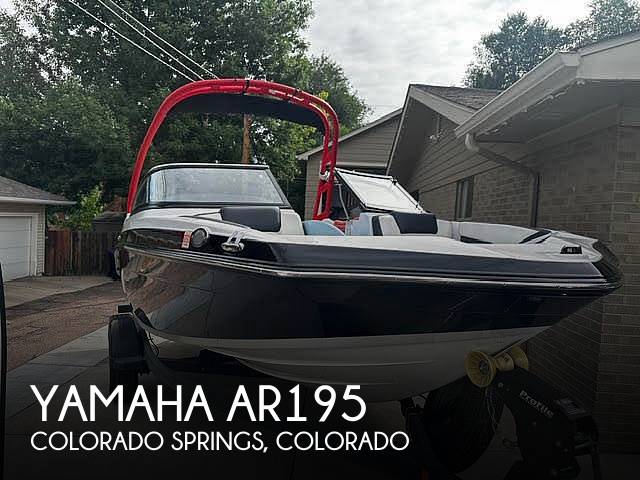 2019 Yamaha AR195