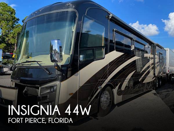 2017 Entegra Coach Insignia  44w