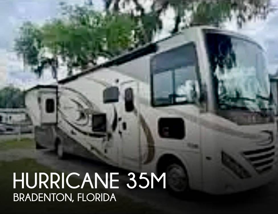 2017 Thor Motor Coach Hurricane 35M