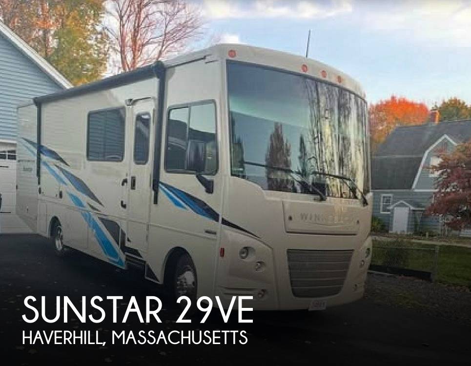 2019 Winnebago Sunstar 29ve