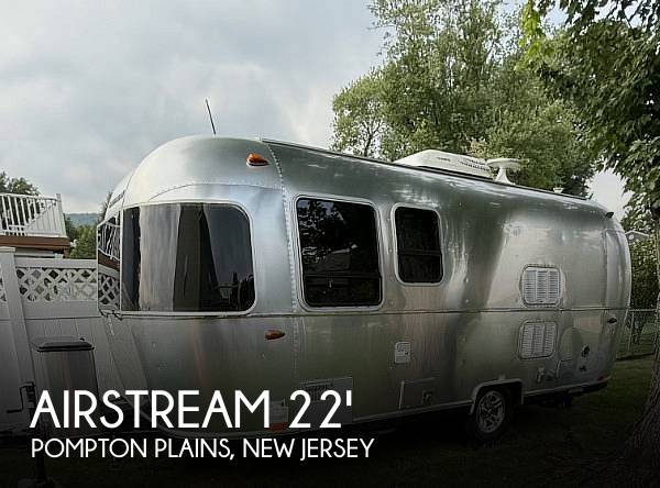 2019 Airstream Bambi Sport 22FB