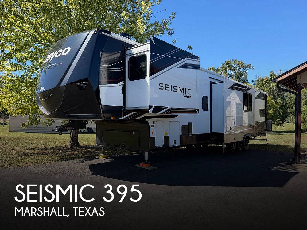 2026 Jayco Seismic 395