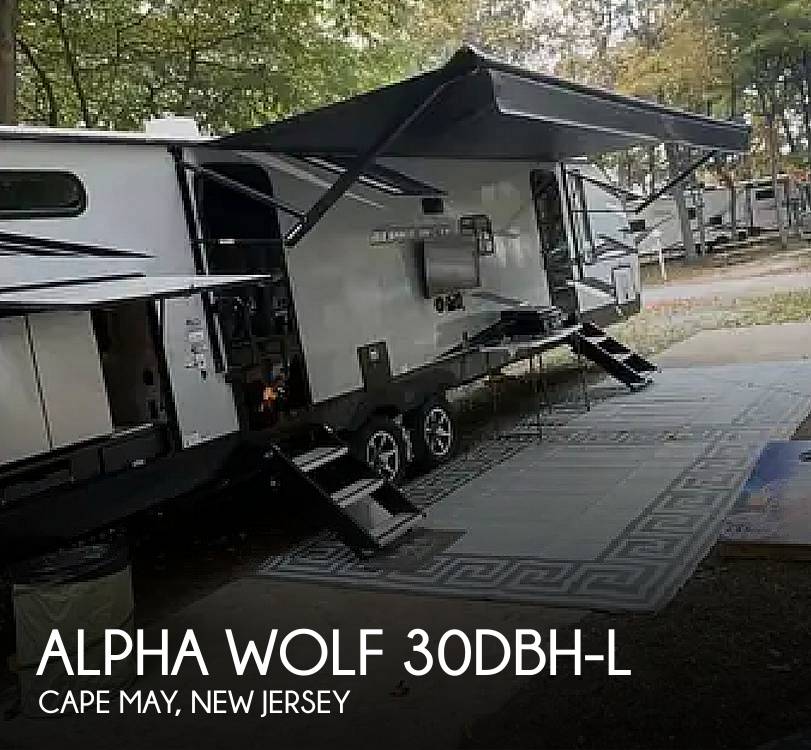 2022 Cherokee Alpha Wolf 30DBH-L