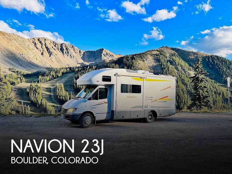 2006 Winnebago Navion 23J