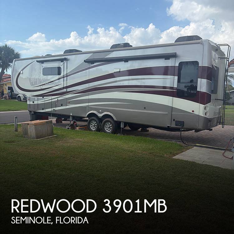 2016 Redwood RV Redwood 3901MB
