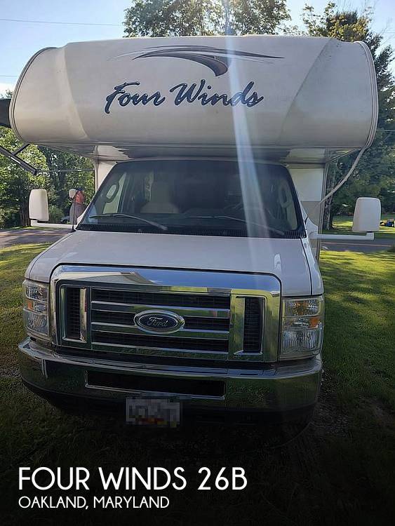 2017 Thor Motor Coach Four Winds 26B