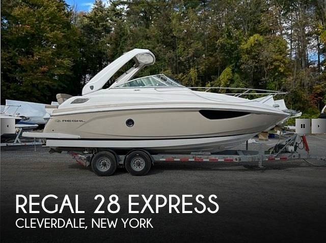 2013 Regal 28 EXPRESS