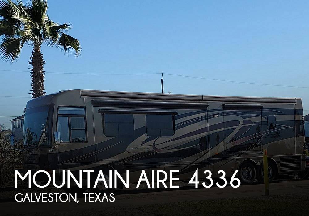 2011 Newmar Mountain Aire 4336