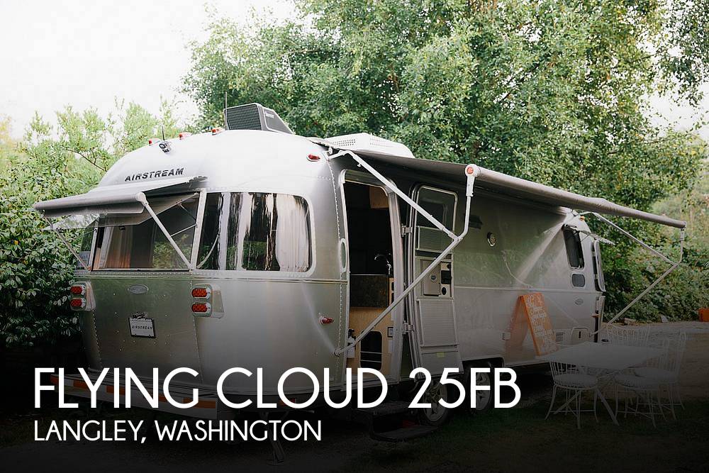 2015 Airstream Flying Cloud 25FB